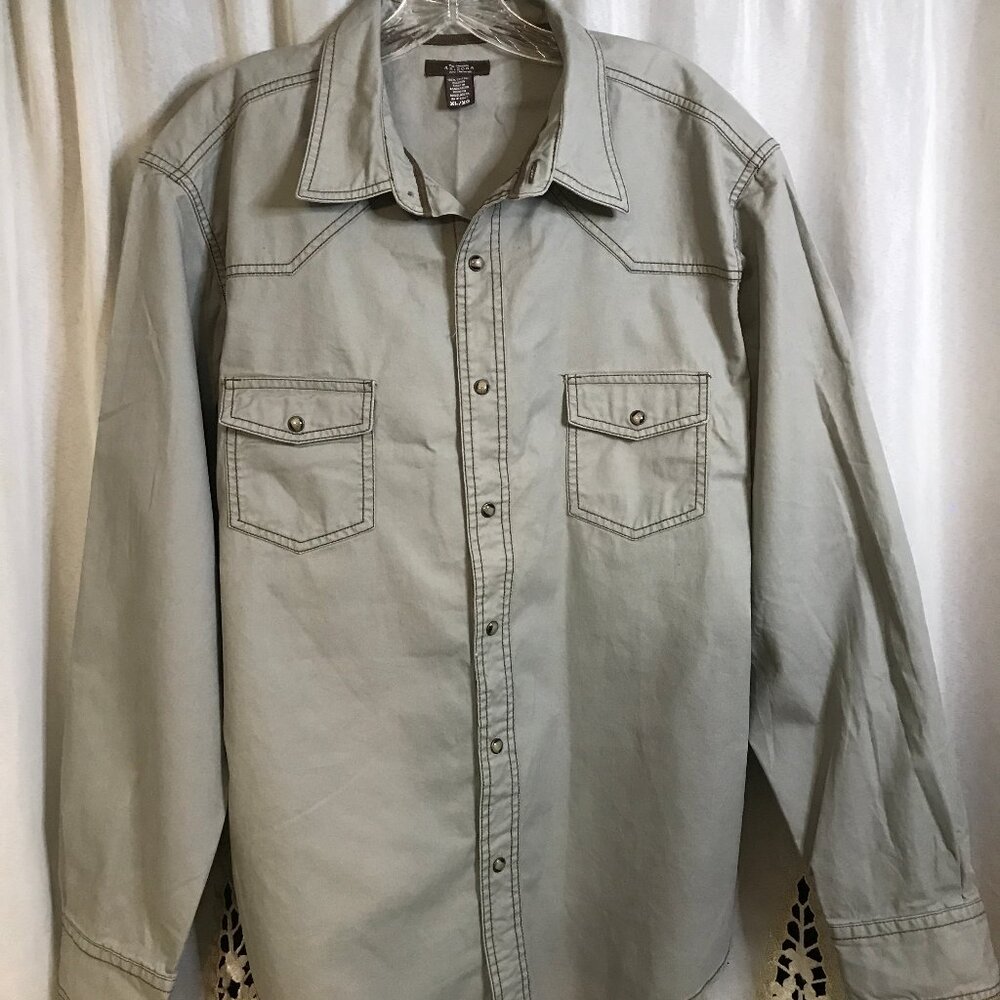 Men's Durable Two Pocket western style button snap Long Sleeve  size XL